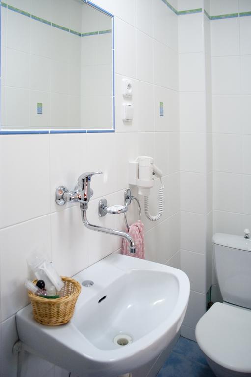 Hotel A Restaurace U Hrncire Kutna Hora Bilik gambar